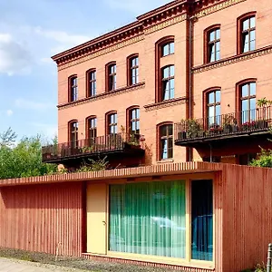 Tiny House In Rummelsburg Berlin